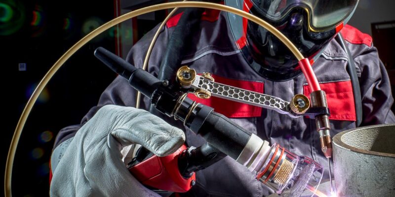 Cold wire TIG welding – smart and simple - Sheet Metal Industries