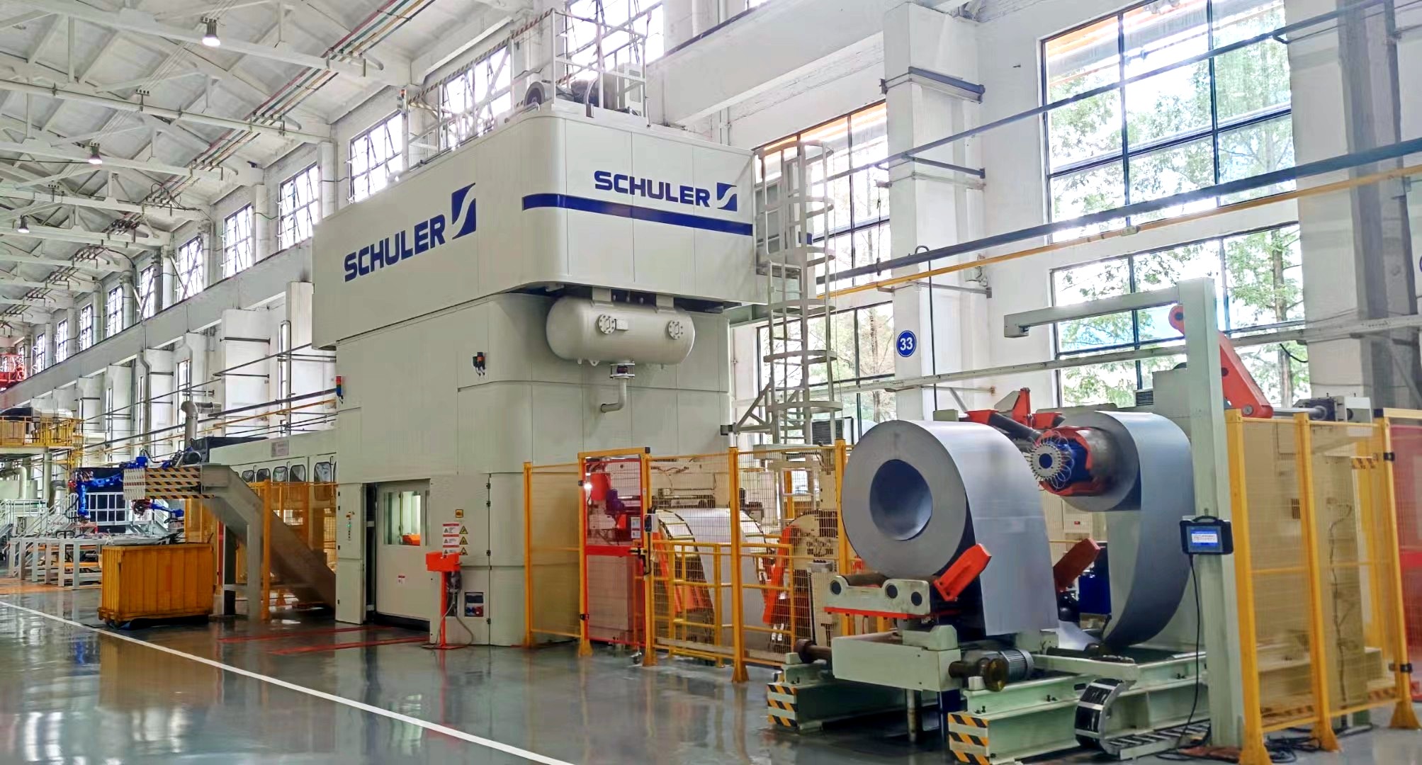 ANOTHER SCHULER STAMPING LINE FOR HARBIN ELECTRIC Sheet Metal Industries